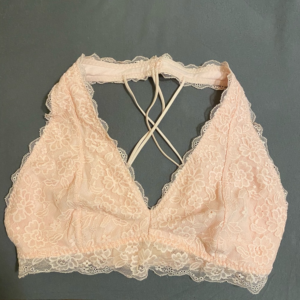 NWT Gilly Hicks halter bralette SMALL